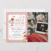 Silly Goose Christmas Gingham Baby Shower Photo 招待状 (正面)