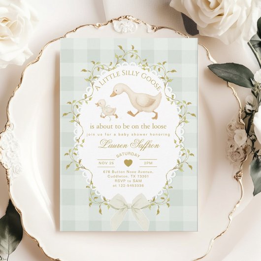 Silly Goose Gender neutral Sage Baby Shower 招待状