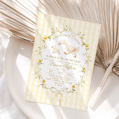 Silly Goose Gender neutral Yellow Baby Shower 招待状