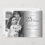 Silver 25結婚th Anniversary with Photo 招待状<br><div class="desc">25周年記念結婚招待状（写真）。シルバーエレガントデザインとスクリプトフォントとダイヤモンド紙吹雪。任意のカスタマイズ年の結婚を示すことができる。応援25年！</div>