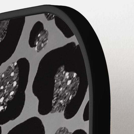 silver and black glittery monogramed personalized ピックルボールラケット (左詳細)