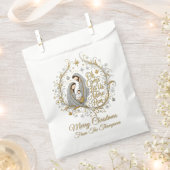 Silver and gold nativity Christmas personalized フェイバーバッグ (クリップ留めされた状態)
