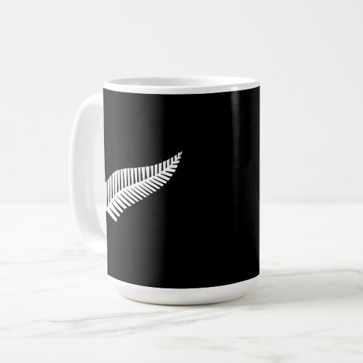 Silver fern flag (NZ) コーヒーマグカップ (正面左)