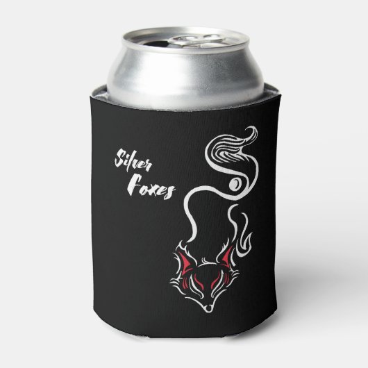 Silver Foxes Stubby Holder 缶クーラー (缶正面)