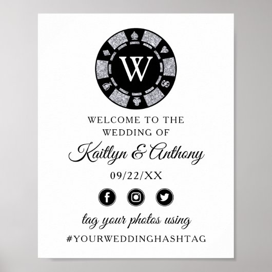 Silver Glitter Monogram Poker Chip Casino Wedding ポスター (正面)