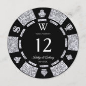 Silver Glitter Monogram Poker Chip Casino Wedding 招待状 (正面)