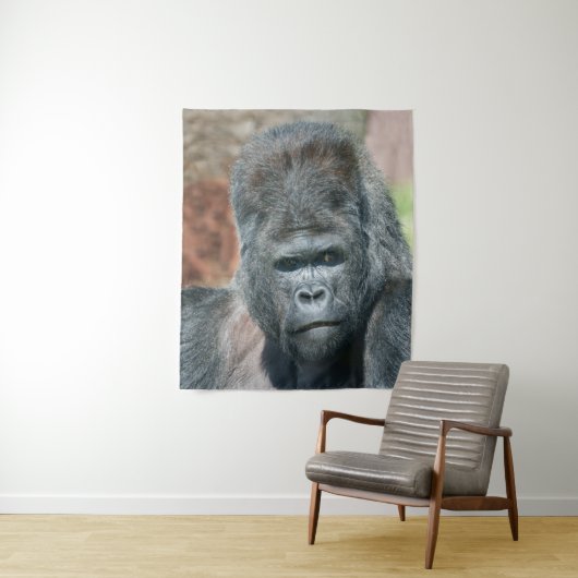 Silverback Gorillaから印象的なポーズ タペストリー (インサイチュ)