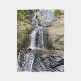 Silvervale Falls Serenity フリースブランケット