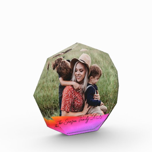 Simple 1 Photo Full Coverage - Script Text Overlay フォトブロック (左)