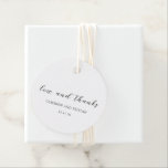 Simple Black and White Clean Wedding フェイバータグ<br><div class="desc">Modern wedding favor tags featuring a simple design with classic serif and elegant script fonts.  The design includes "love and thanks" and your names and wedding date.</div>