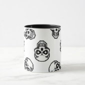 Simple Classic White Pixelated Skull Pattern マグカップ (中央)