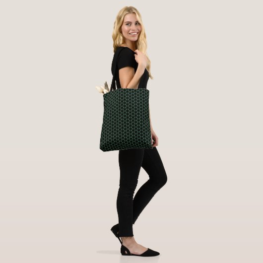 Simple dark green and black line patterned Tote トートバッグ (モデル)