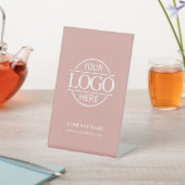 Simple Dusty Rose Corporate Company Business Logo 台座サイン (インサイチュ)