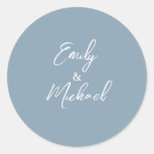 Simple Elegant Dusty Blue Script Minimal Wedding ラウンドシール (正面)