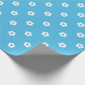 Simple Floral Pattern on Vibrant Blue Canva ラッピングペーパー (角)