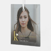 Simple Gold Monogram Modern Photo Graduation Easel ガラスオーナメント (正面左)