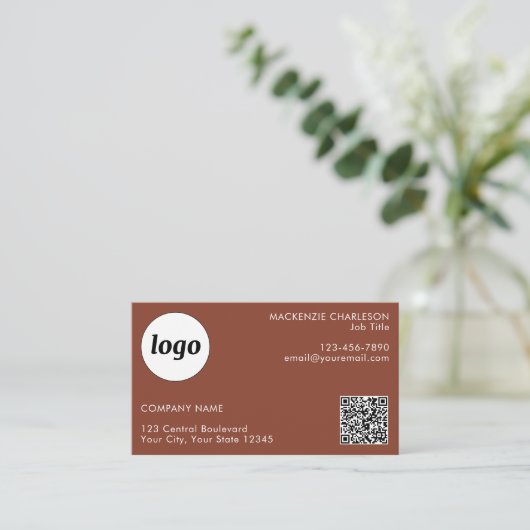 Simple Logo and Text QR Code Terracotta 名刺 (スタンド正面)