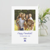 Simple Menorah Family Photo Modern Hanukkah シーズンカード (スタンド正面)