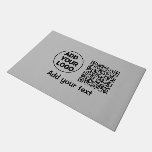 Simple minimal q r code add logo scan code name te ドアマット (アングル)