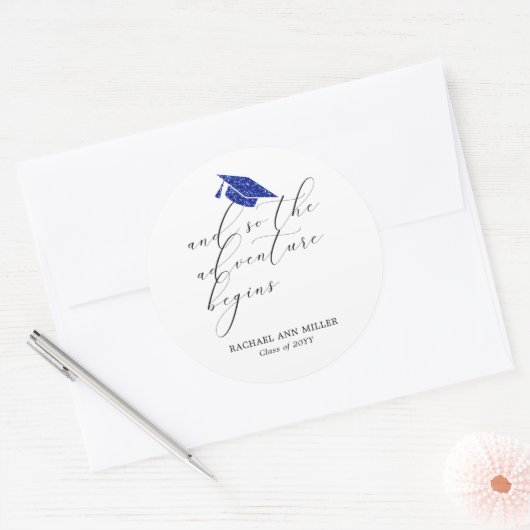 Simple Minimalist Script the Adventure Begins Grad ラウンドシール (封筒)