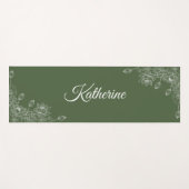 Simple Modern Floral Script Name Olive Green Lotus ヨガマット (正面(横))