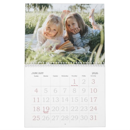 Simple Modern Grandchildren Photo Desk カレンダー (1月 2026)