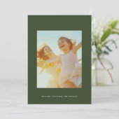 Simple Modern Minimalist Christmas Green Photo シーズンカード (スタンド正面)