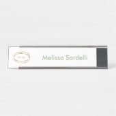 simple modern sage green business logo custom デスクネームプレート (正面)