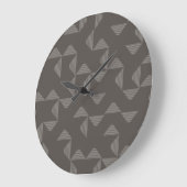 Simple, modern, trendy geometric graphic pattern ラージ壁時計 (傾斜)
