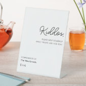 Simple Neutral Kiddos Wedding Treats Table 台座サイン (インサイチュ)