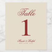Simple Old Money Bold Red Wedding Table Numbers ワインラベル (シングルラベル)