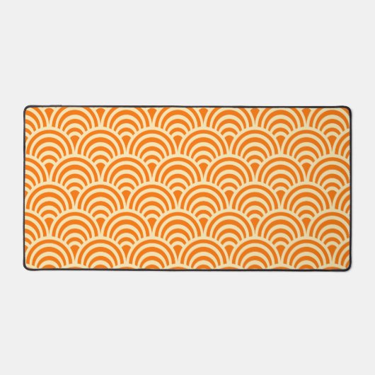 Simple Orange Scallop Pattern デスクマット (正面)