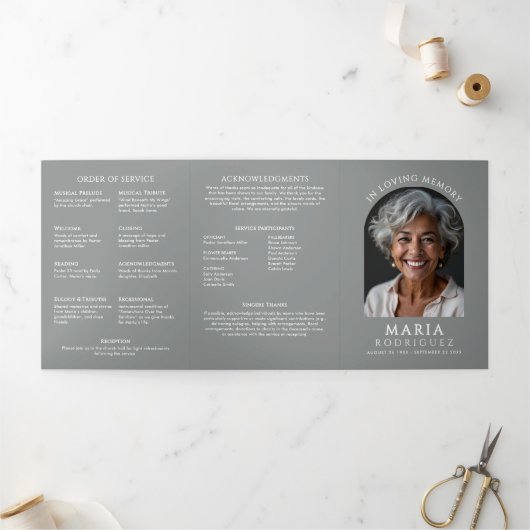 Simple Order Of Service 6-Photo Funeral/Memorial 三つ折りプログラム (外部)