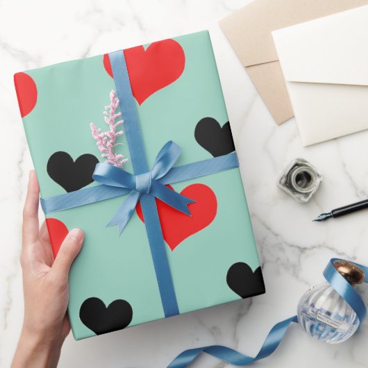 Simple Red and Black Hearts ラッピングペーパー (ギフト)