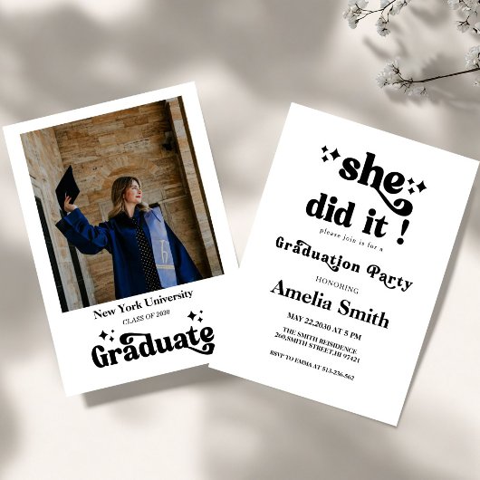 Simple Retro Boho Graduation Class of 2026  招待状