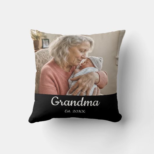Simple Script Grandma Est.Photo Year Black クッション (裏面)
