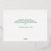 Simple St patricks day Shamrocks family photo 箔シーズンカード (裏面)