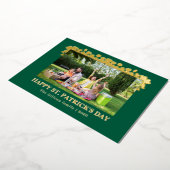 Simple St patricks day Shamrocks family photo 箔シーズンカード (回転した状態)