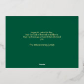 Simple St patricks day Shamrocks family photo 箔シーズンカード (裏面)