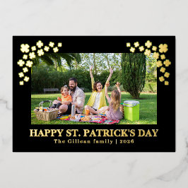 Simple St patricks day Shamrocks family photo 箔シーズンカード