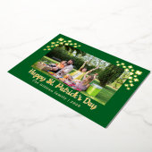 Simple St patricks day Shamrocks family photo 箔シーズンカード (回転した状態)