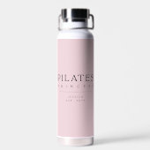 Simple Typography Custom Pink Pilates Princess ウォーターボトル (背面)