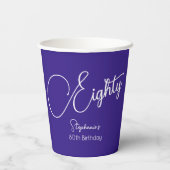 Simply モダン Script Purple 80th Birthdayパーティー 紙コップ (裏面)