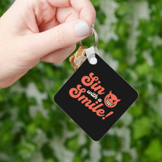 Sin with a Smile キーホルダー (手)