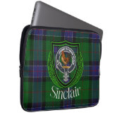 Sinclair Scottish Clan Tartan and Crest  ラップトップスリーブ (正面右)
