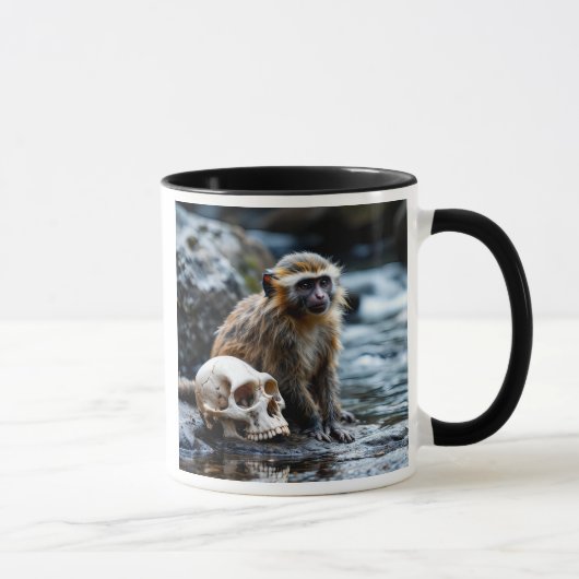 Singe curieux et crâne mystérieux. マグカップ (右)