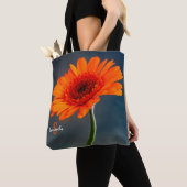 Single Orange Gerbera Tote bag トートバッグ (クローズアップ)