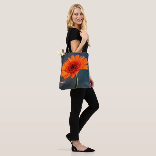 Single Orange Gerbera Tote bag トートバッグ (モデル)