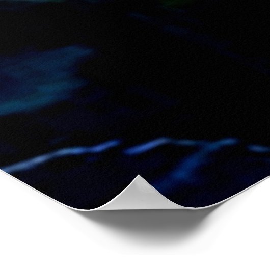 Single Red Bloom Focus Design ポスター (角)