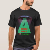 Single taken abducted alien Valentines day funny Tシャツ (正面)
